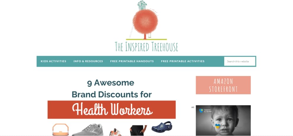 The Inspired Treehouse homepage, highlighting the post "9 Awesome Brand Discounts for Health Workers".