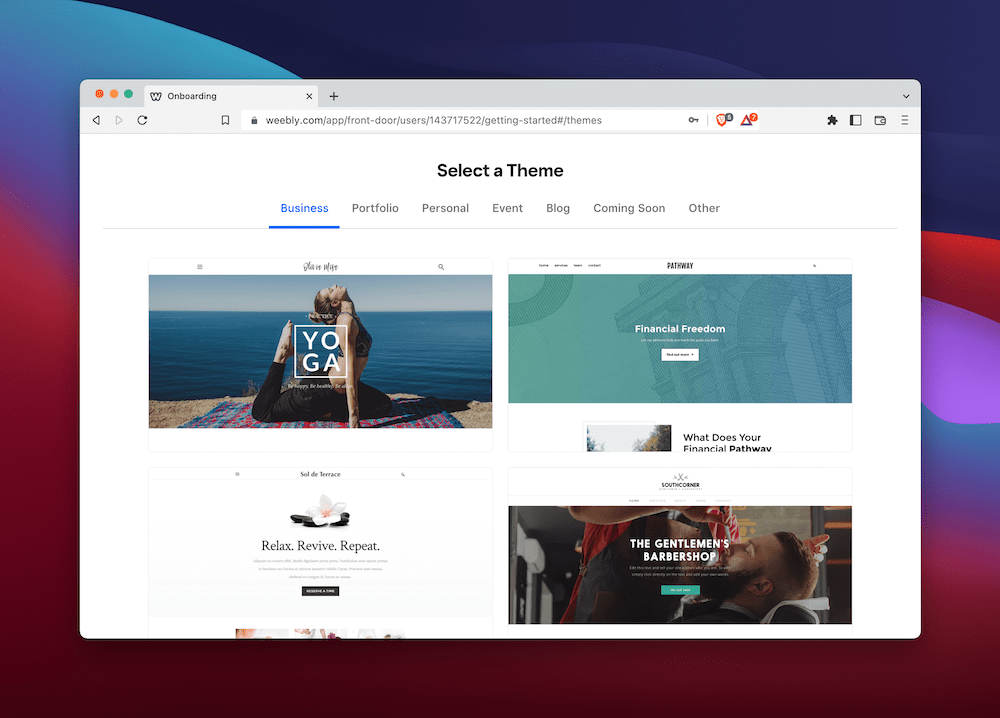 Choosing a theme template from the Weebly onboarding wizard.