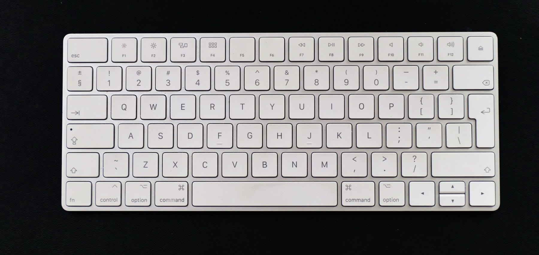 best mac keyboards: magic keyboard
