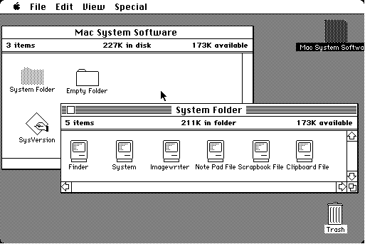 Apple Macintosh Desktop.