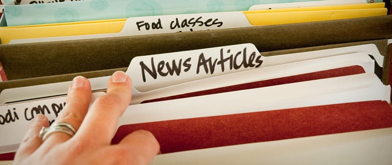 Organizing folders in the same way WordPress organizes custom post types